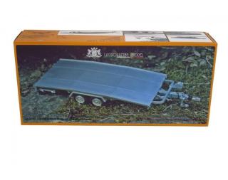 Autotransporter Anhänger Ellebi  silber Laudoracing 1:18 Resinemodell (Türen, Motorhaube... nicht zu öffnen!)